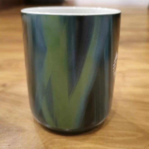 Starbucks Green Marbled Christmas Holiday Mug Ceramic Siren Logo 15 Oz. 2022 - Picture 2 of 5